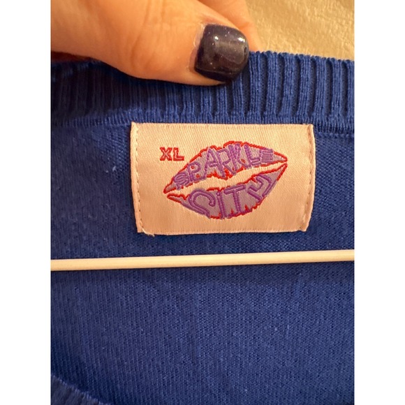 Sparkle City Blue Wolf Sequin Long Sleeve Sweater Knit Top Women's XL - Picture 2 of 5